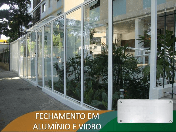 Fechamento de Área em Alumínio + Vidro 