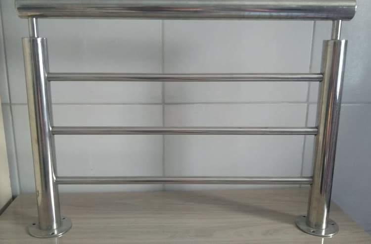 Guarda Corpo em Aço Inox (metro)